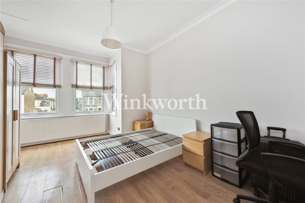 Property photo 1 of 11 Picture No. 02