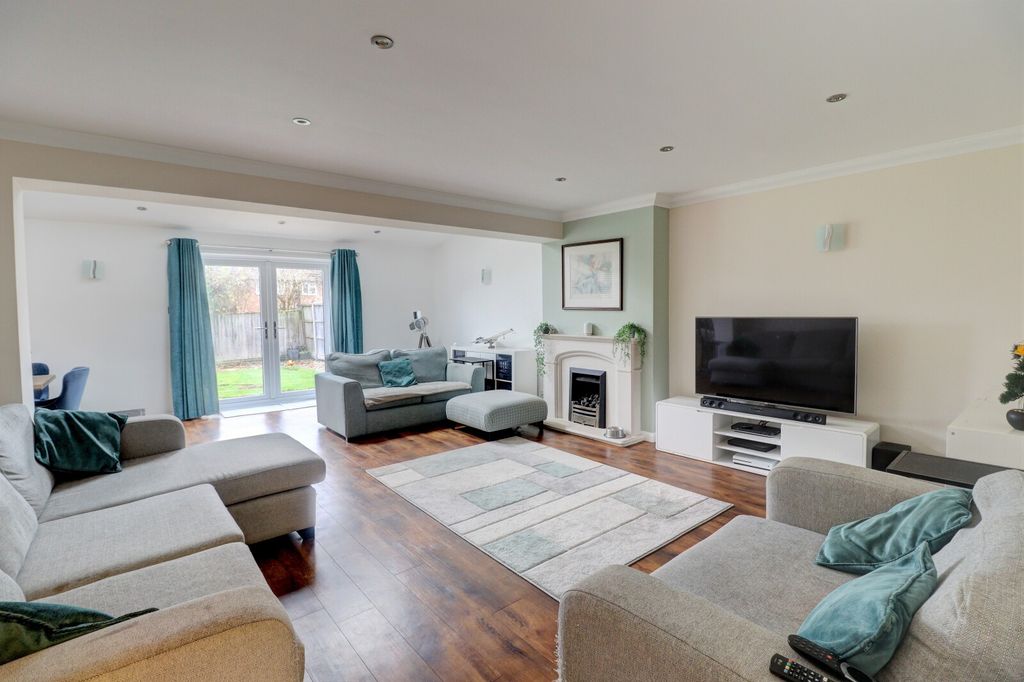 Property photo 2 of 10 Picture No. 02