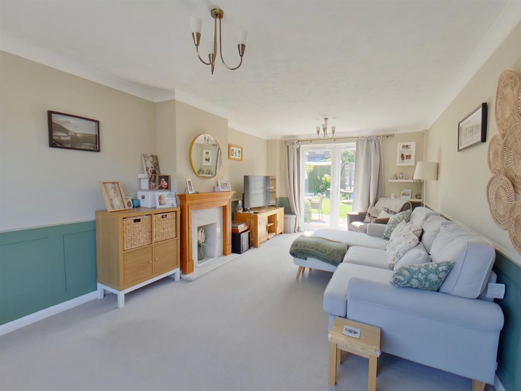 Property photo 2 of 21 Fff (9).Jpg