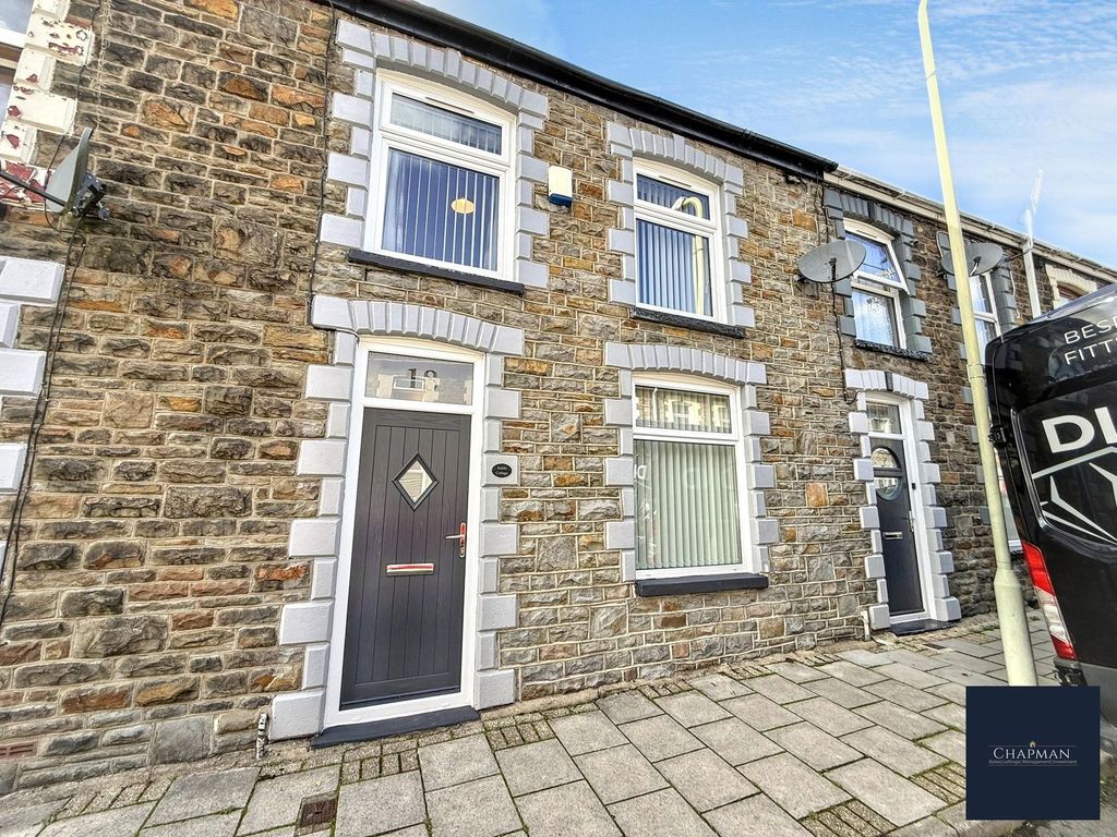 Property photo 1 of 21