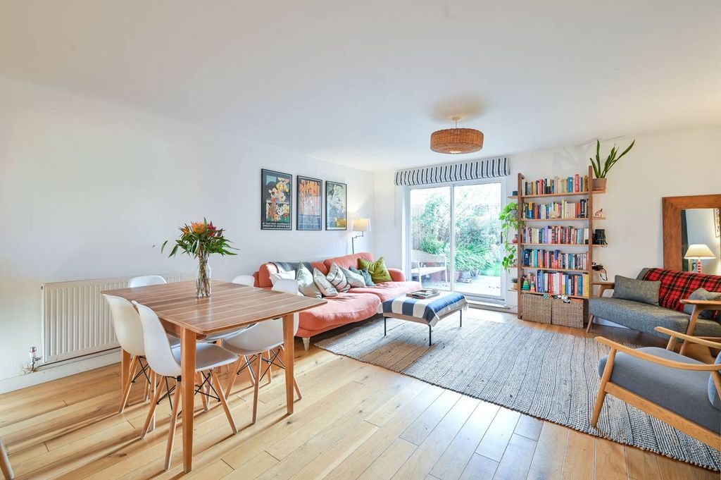 Property photo 1 of 19