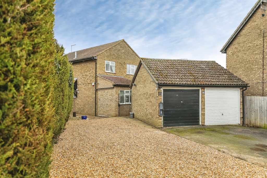 Property photo 1 of 16