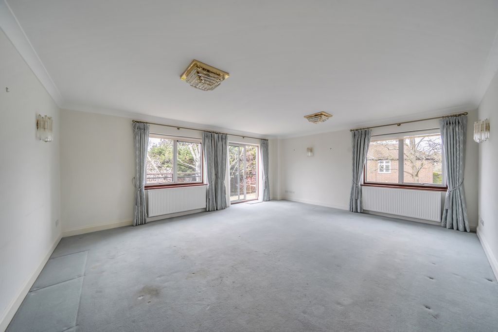 Property photo 3 of 19 1421926-6-69A7057...