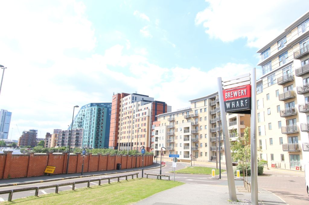 Property photo 3 of 10 0 General