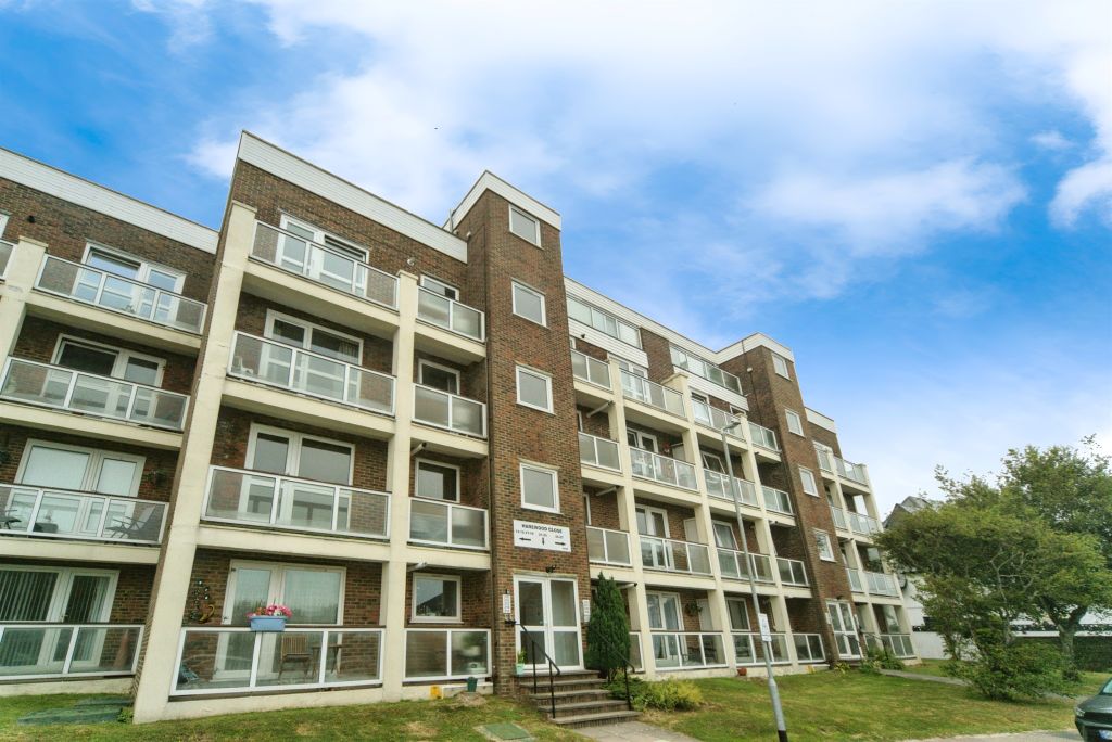 Property photo 1 of 17