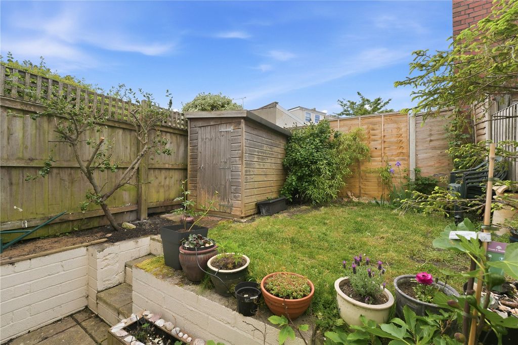 Property photo 3 of 19 Picture No. 08