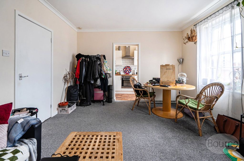 Additional image 12 of 1 bed flat for saleCharles Street, Petersfield, Hampshire GU32