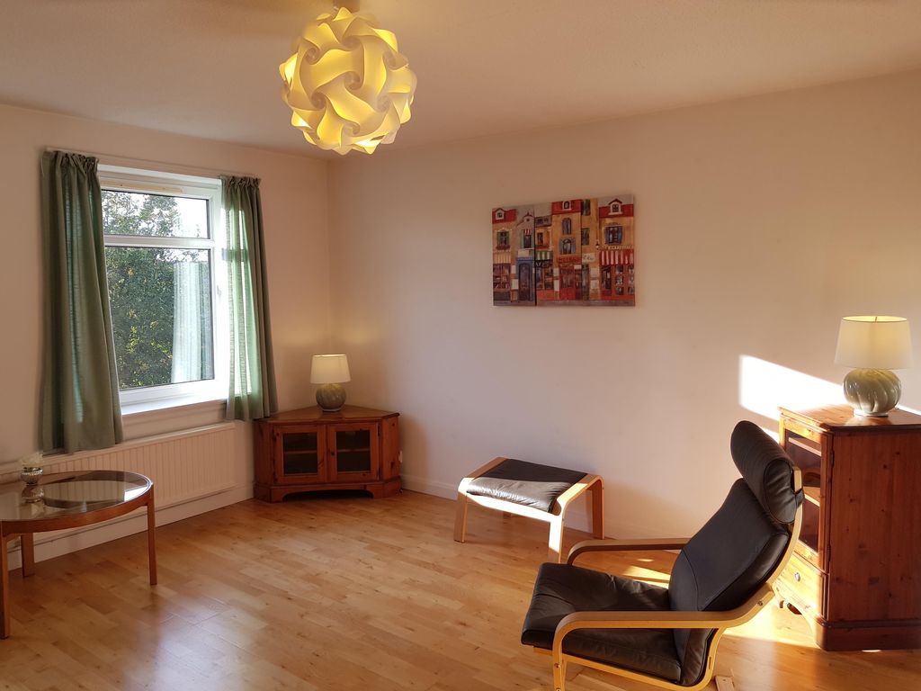 Property photo 2 of 26