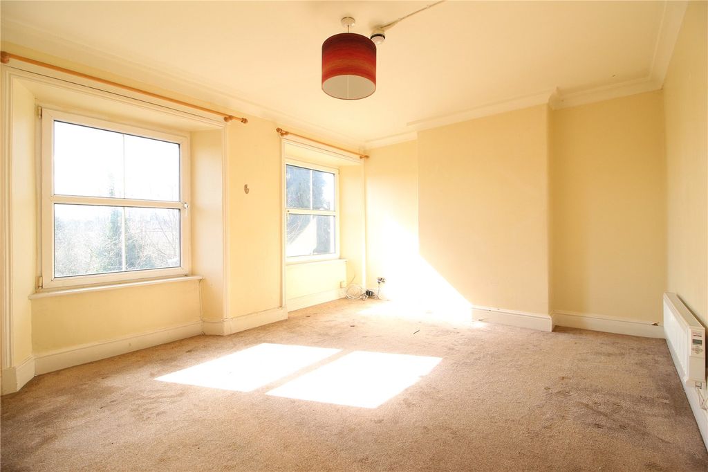 Property photo 2 of 6 Picture No. 06