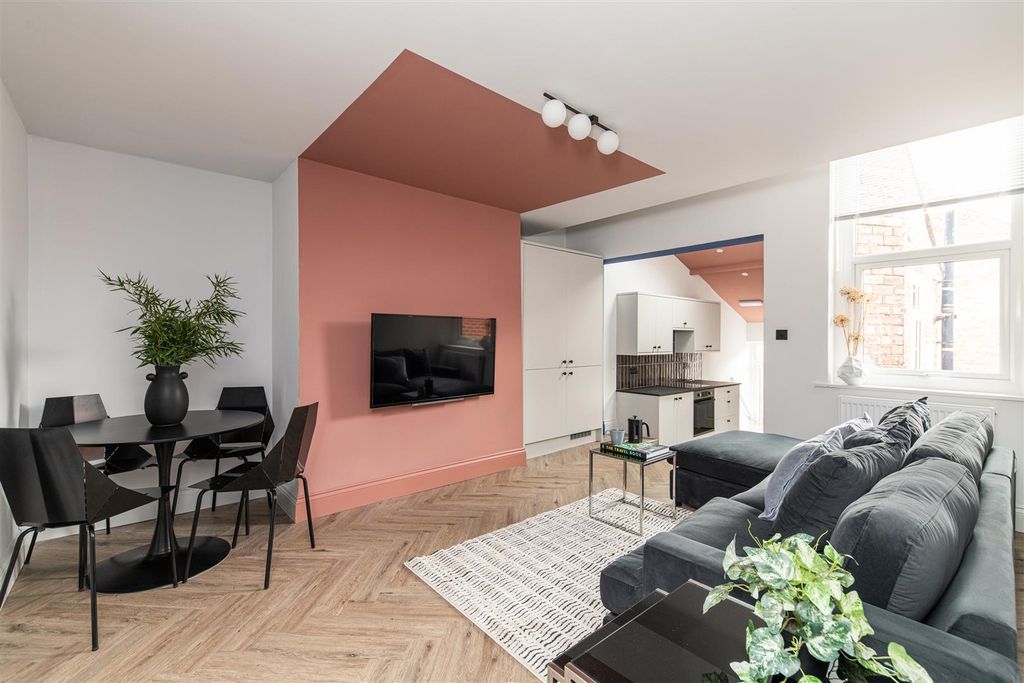 Property photo 1 of 17 Dsc_9994.Jpg