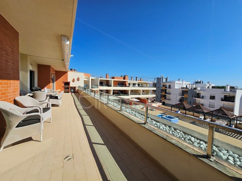 Property photo 3 of 31