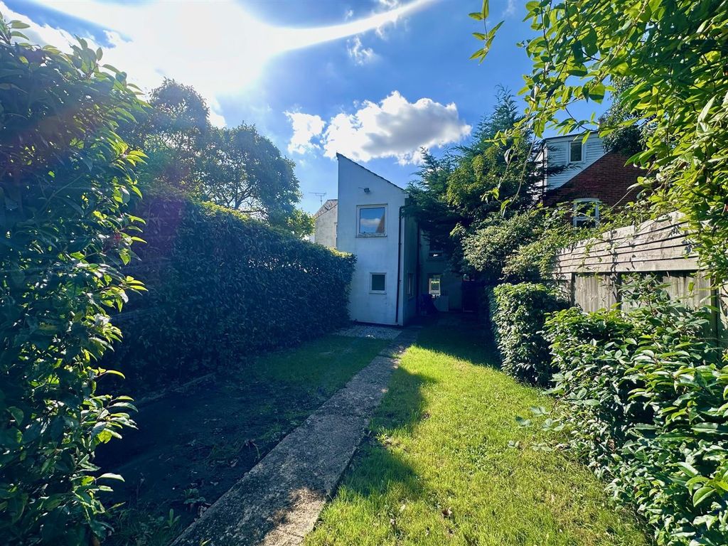 Property photo 2 of 18 Img_0333.Jpeg