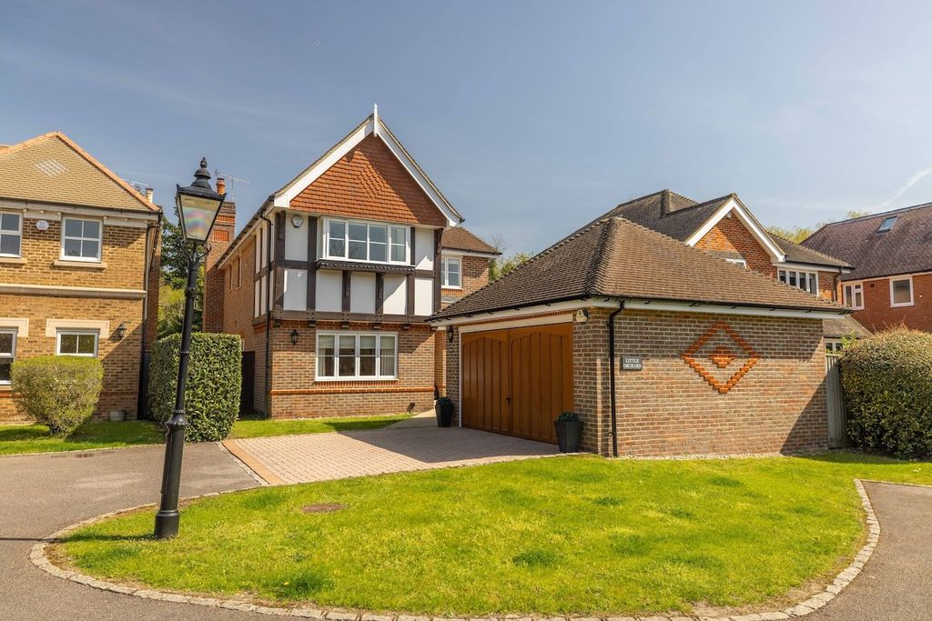 Property photo 1 of 26