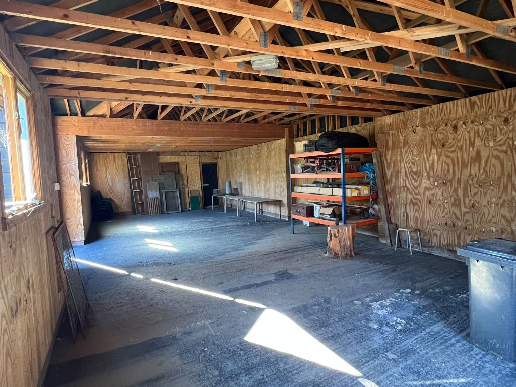 Property photo 2 of 3