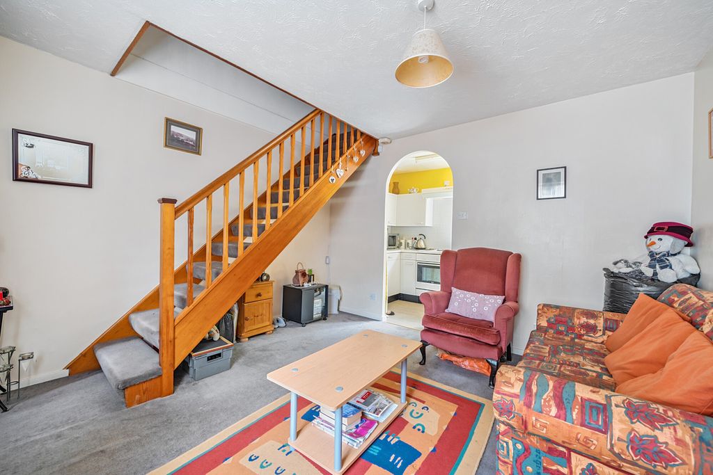 Property photo 3 of 15 1334322-9-688cd0B...