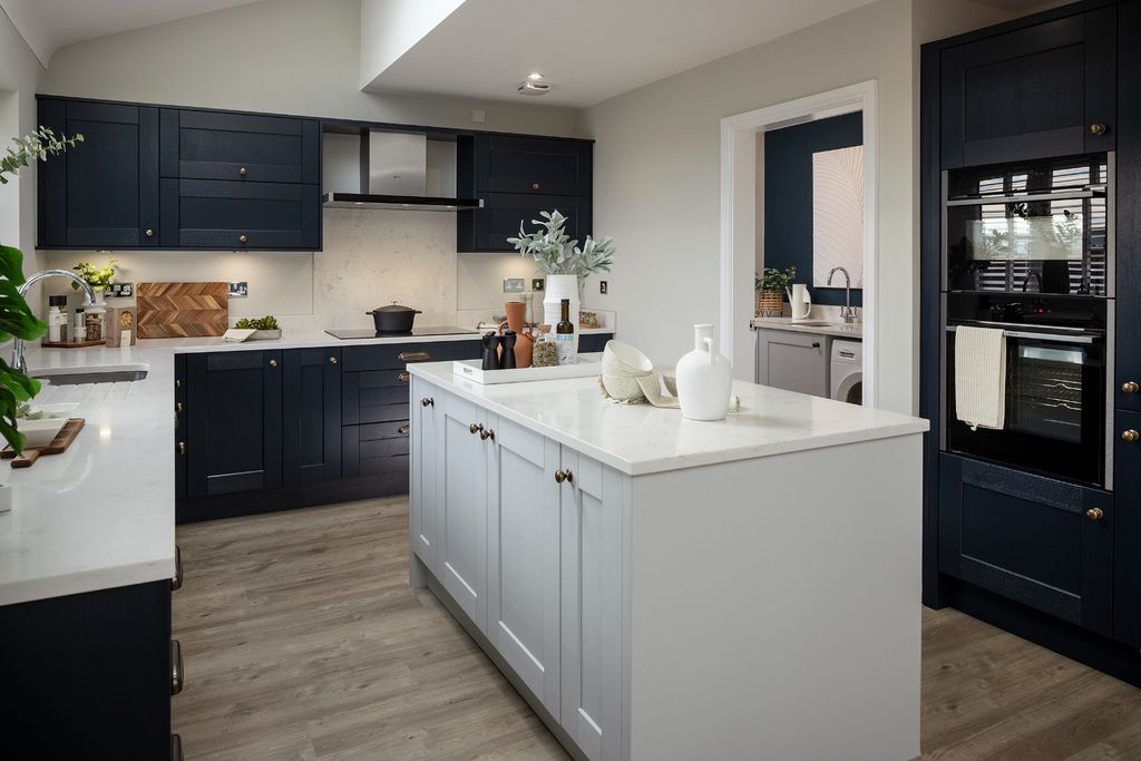 Property photo 2 of 14 4566541