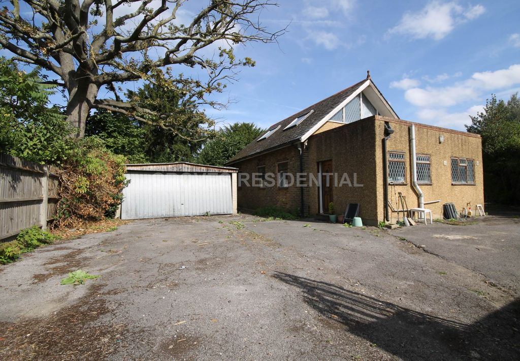 Property photo 1 of 9