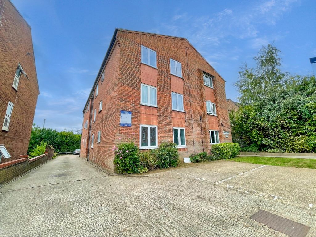 Property photo 1 of 5 5424260