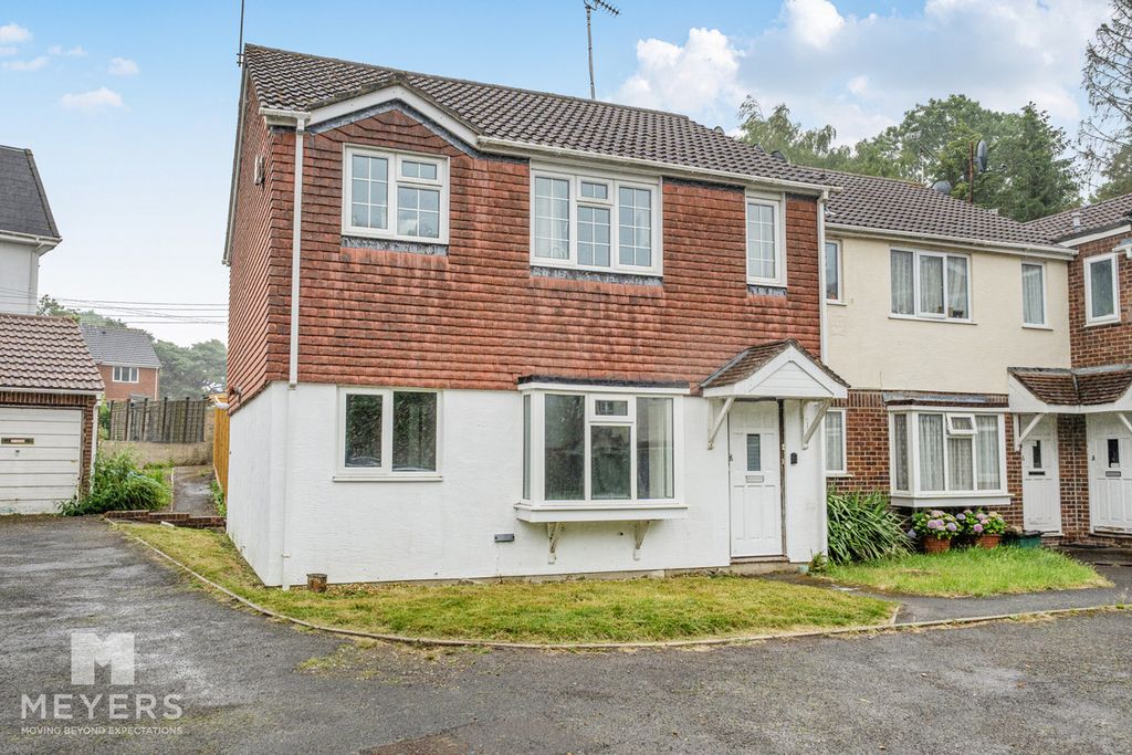Property photo 1 of 23