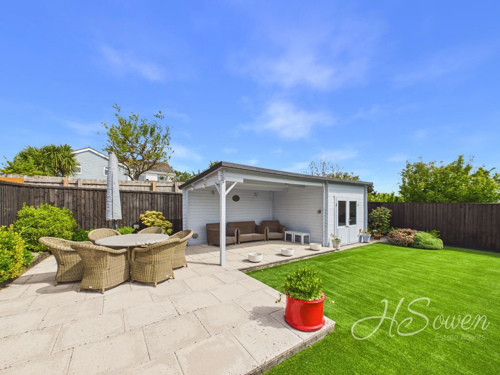 Property photo 3 of 25 Photo 29