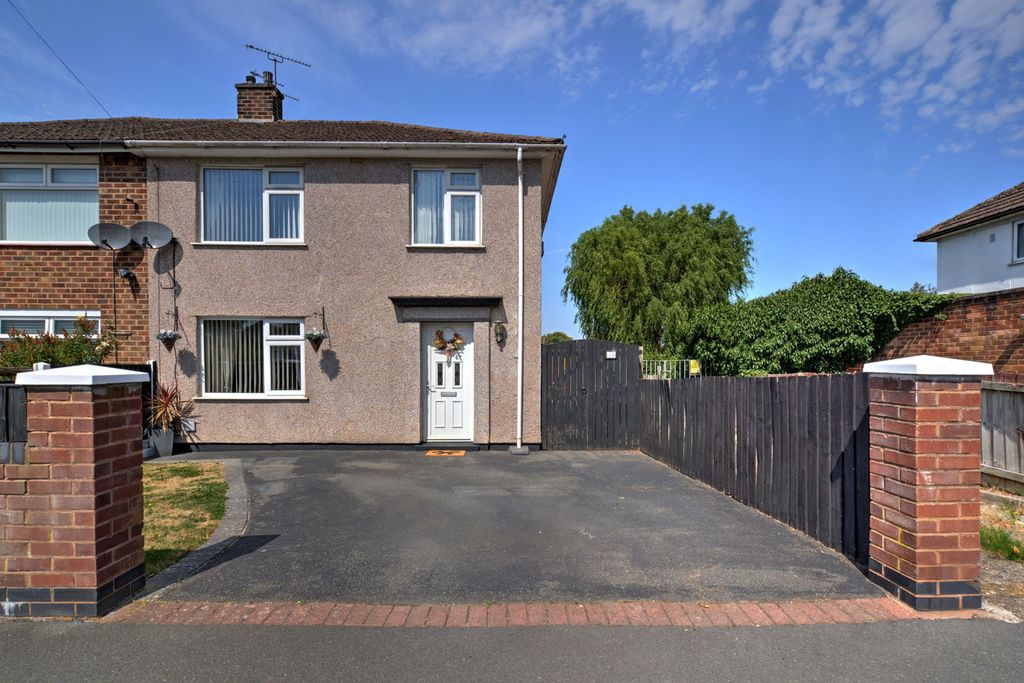 Property photo 1 of 22