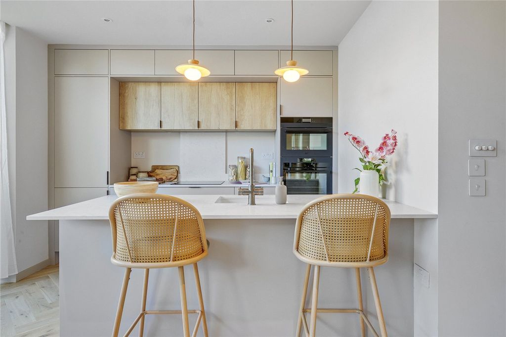 Property photo 1 of 6 Picture No. 08