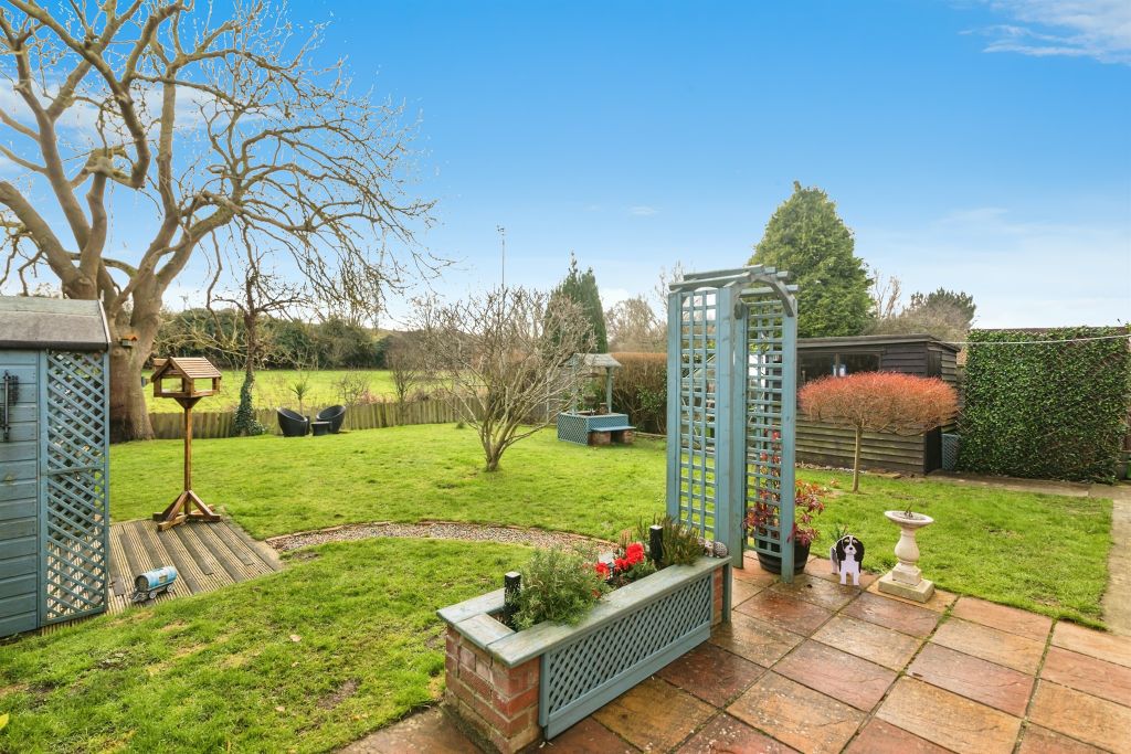 Property photo 1 of 17