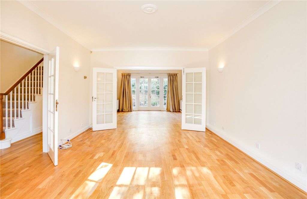 Property photo 1 of 12 Picture No. 05