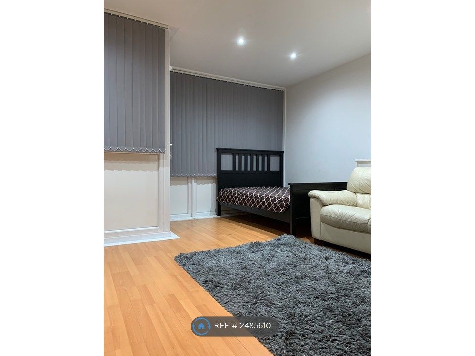 Property photo 1 of 25