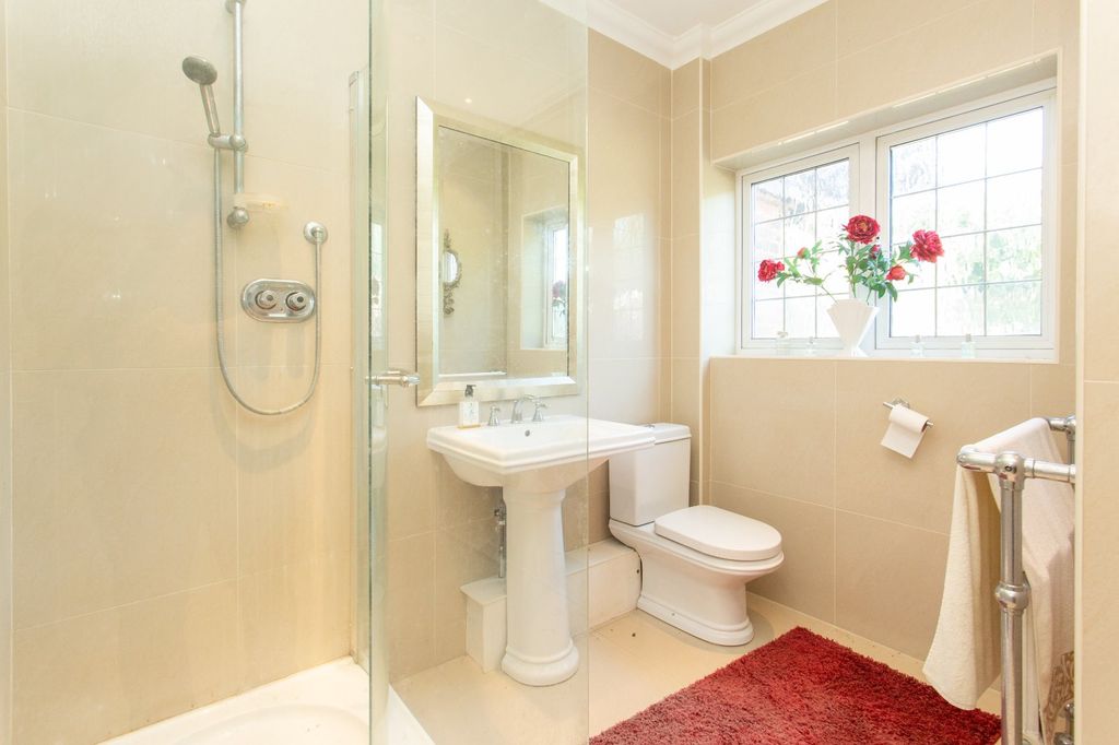 Additional image 19 of 6 bed detached house for saleDurlock Avenue, Ramsgate CT11