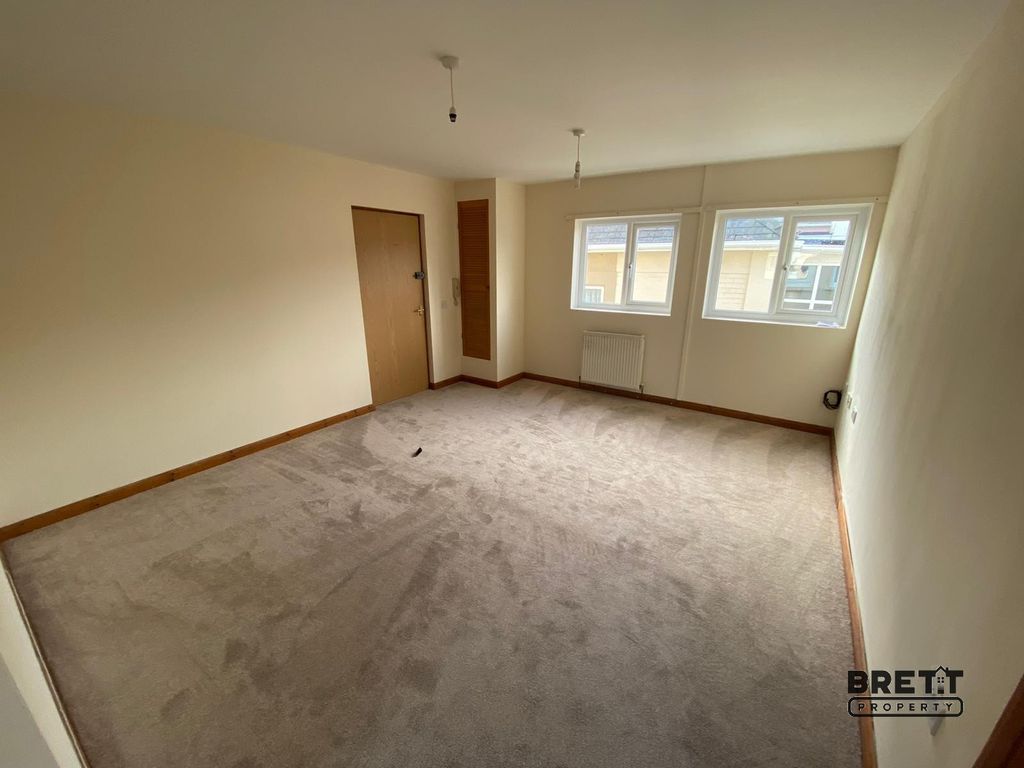 Property photo 1 of 7 Main Image