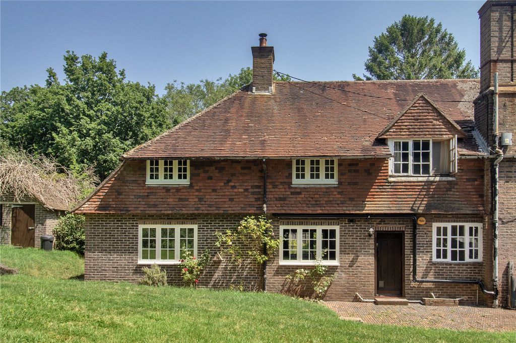 Property photo 1 of 17 Picture No. 01