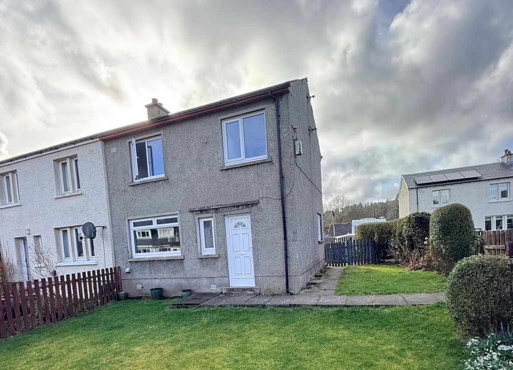 Property photo 1 of 14 Front View