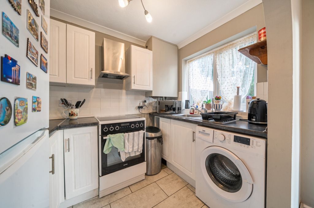 Property photo 3 of 21 1371814-1-68F9941454383