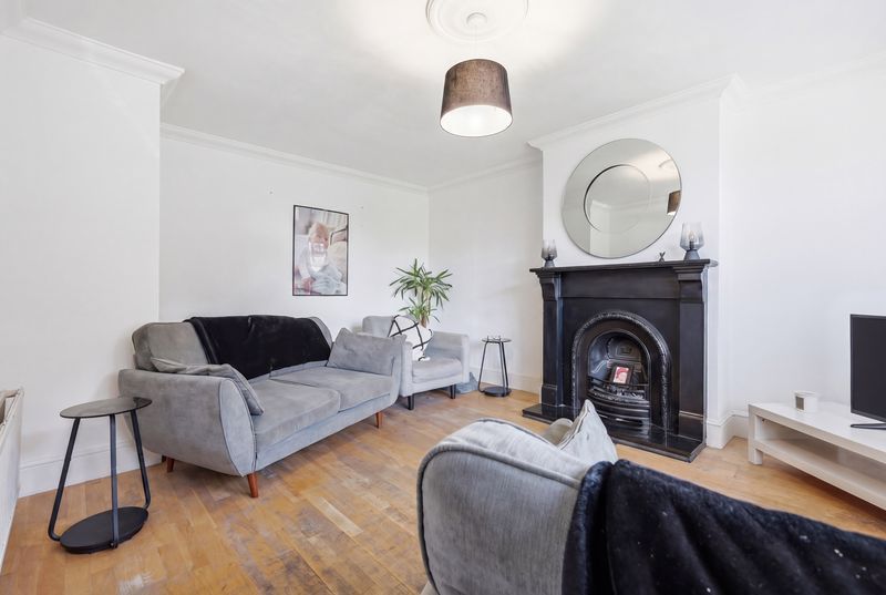 Property photo 2 of 21 Photo 5