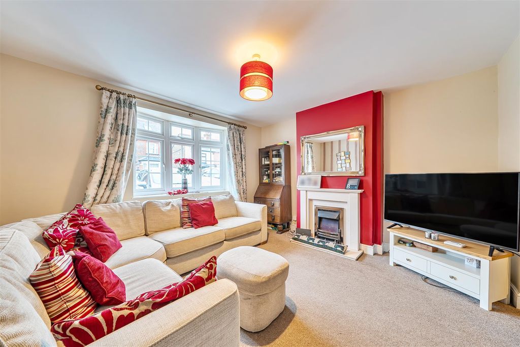 Property photo 3 of 9 New Road - Lounge 1.Jpg