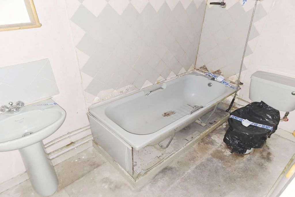Property photo 2 of 7