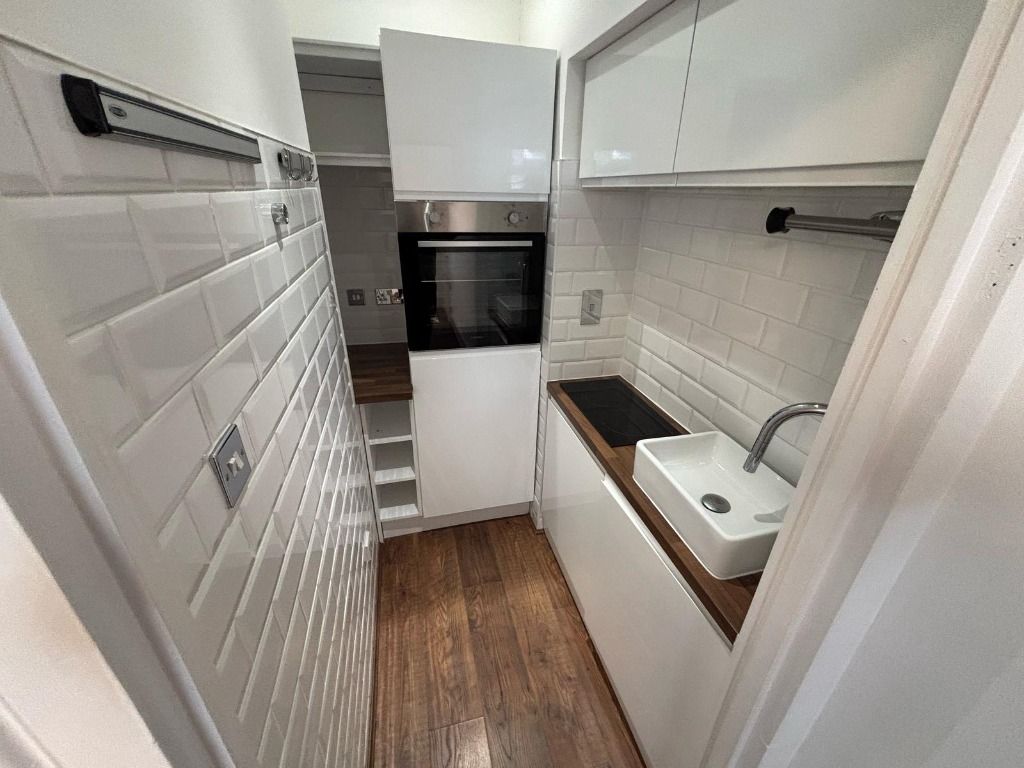 Property photo 3 of 9 Photo 3