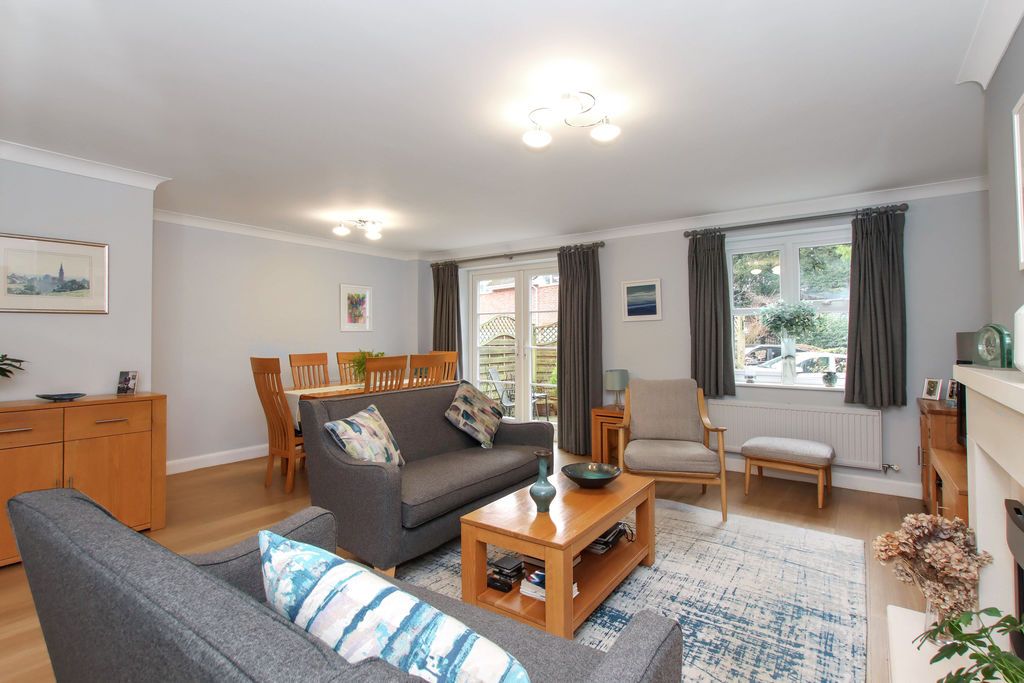 Property photo 3 of 17 Photo 20