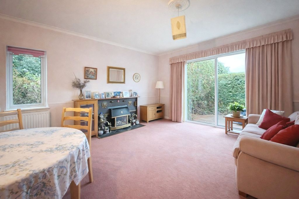 Property photo 3 of 15 Picture No. 28