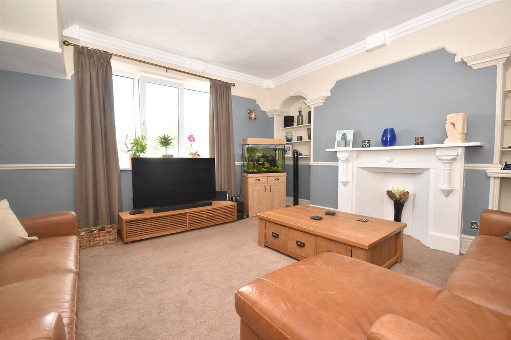 Property photo 2 of 18 Picture No. 02