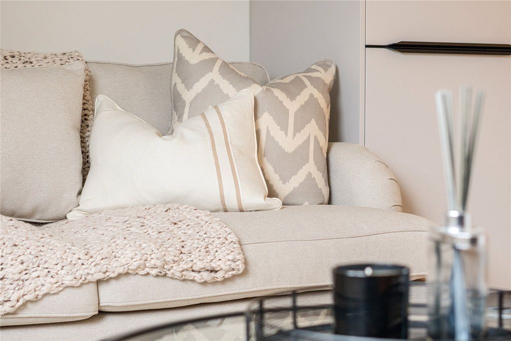 Property photo 3 of 9 Picture No. 33