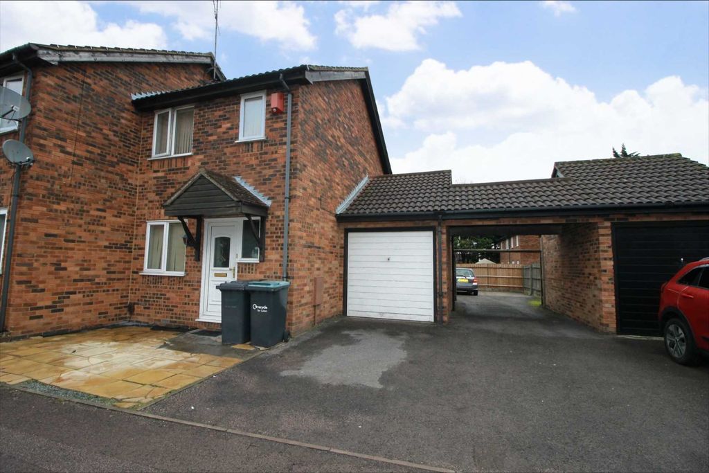 Property photo 1 of 12