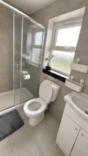Property photo 2 of 4 792B2E3F-90Af-46A0-8260-7D9511B9D12B
