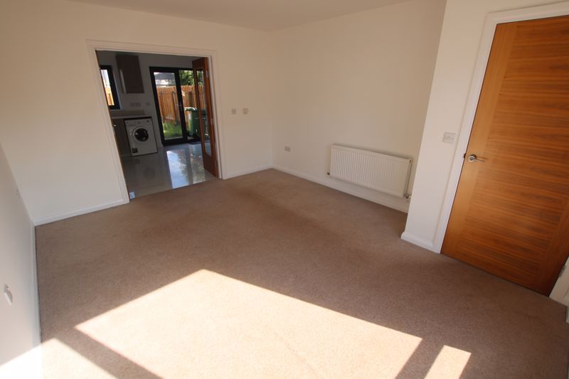 Property photo 3 of 26 Photo 29