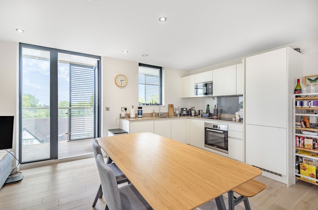 Property photo 1 of 10 1