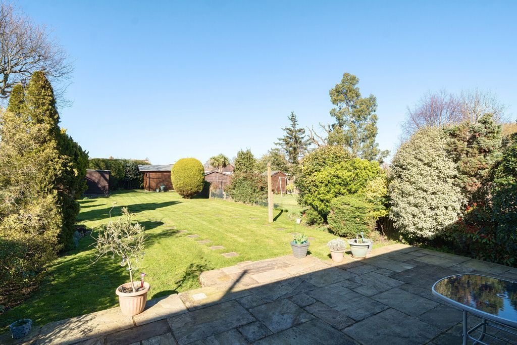 Property photo 3 of 21 1430611-6-69Bab8c...