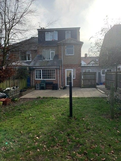 Property photo 3 of 12