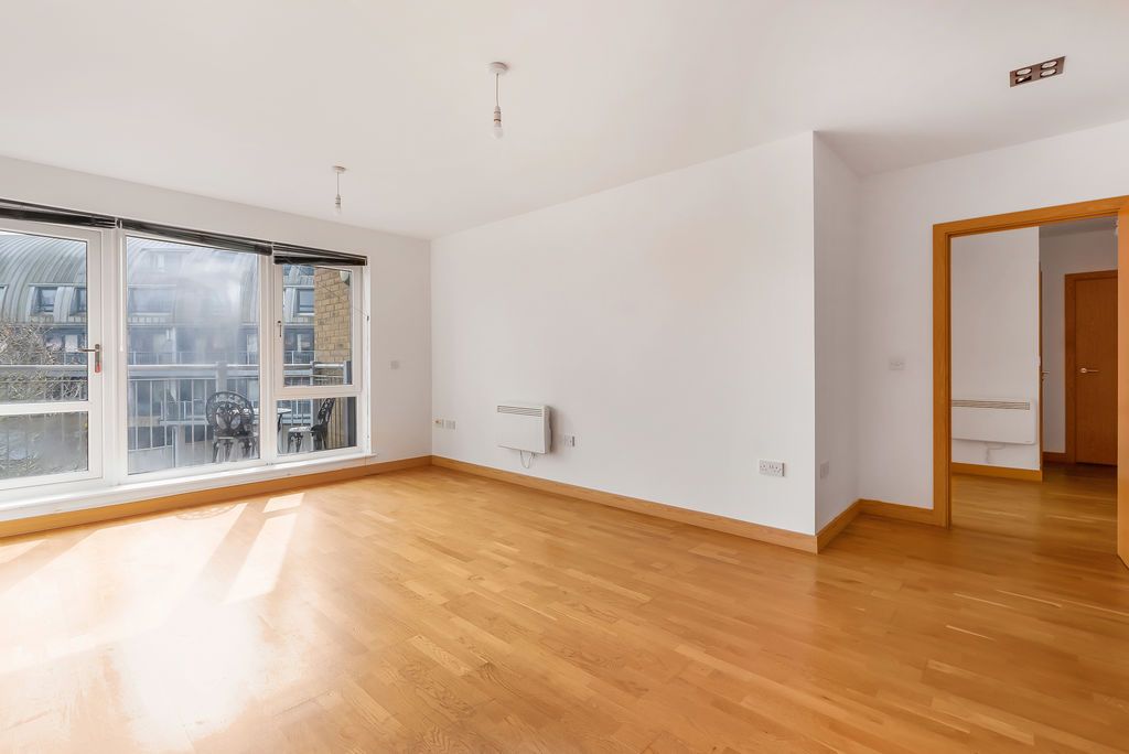 Property photo 3 of 16 Photo 16