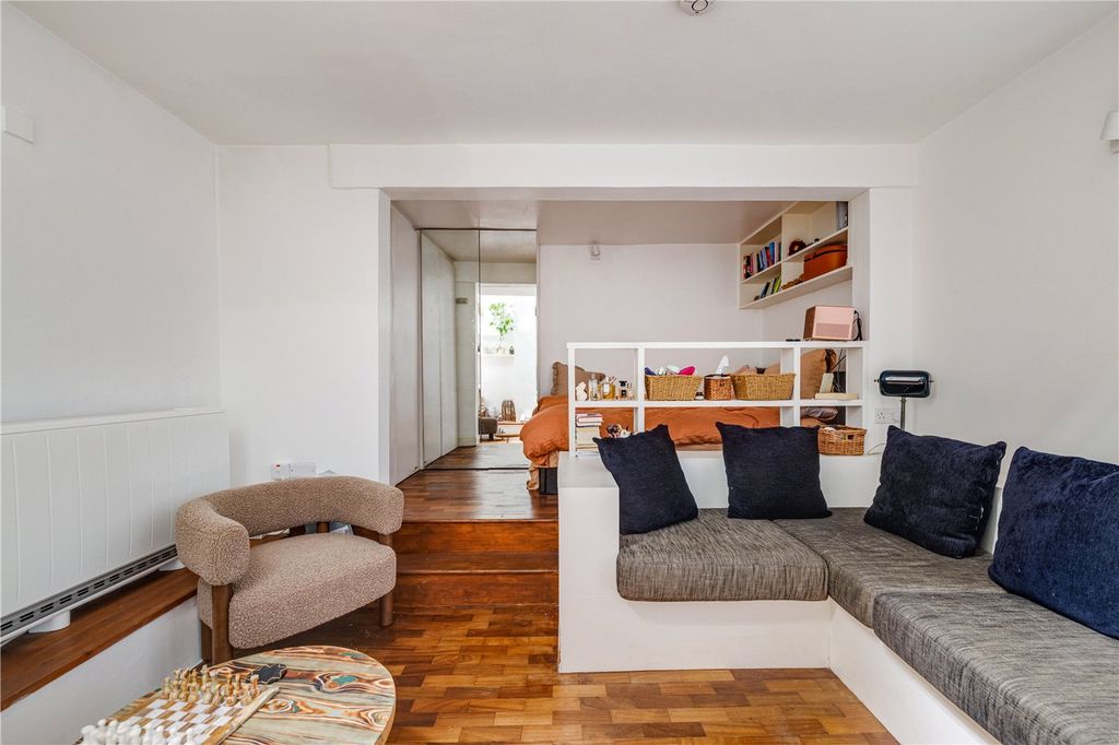 Property photo 3 of 9 Picture No. 05